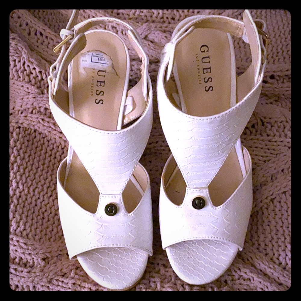 Guess wedges